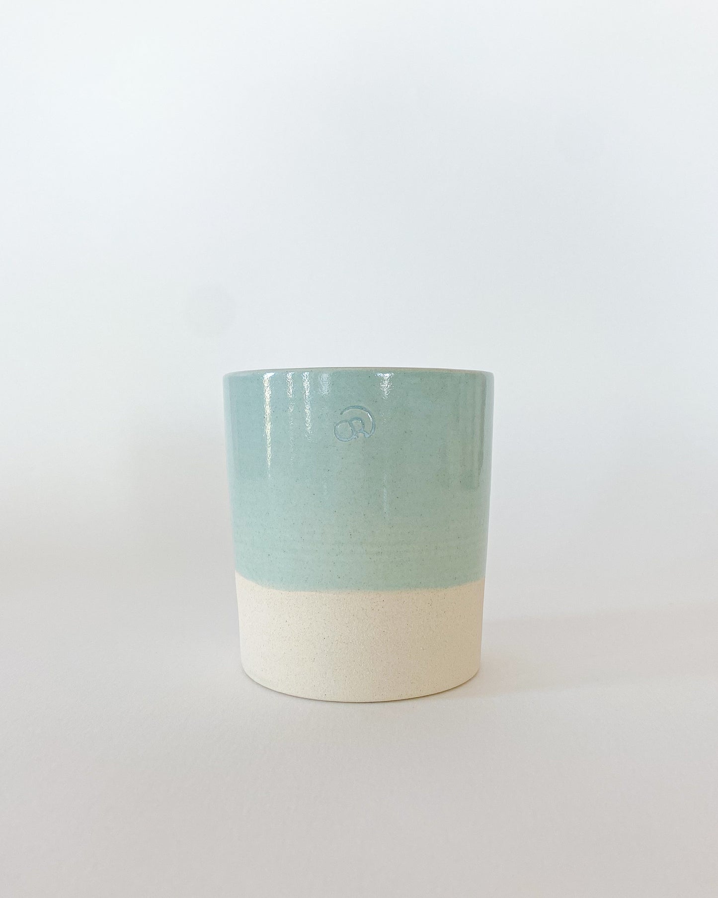 Lotus Melon Aloe- Smooth Green Vessel